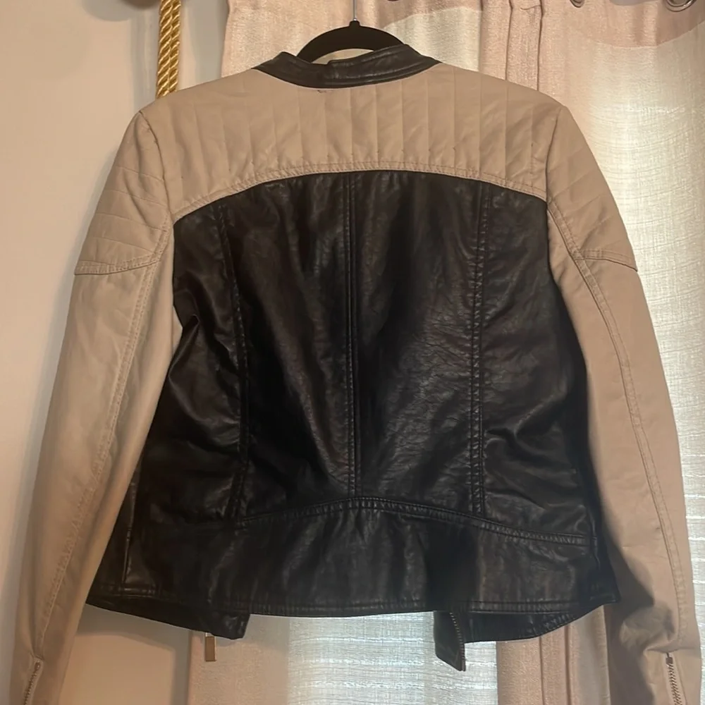 Leather Jacket - Picture 2 of 3